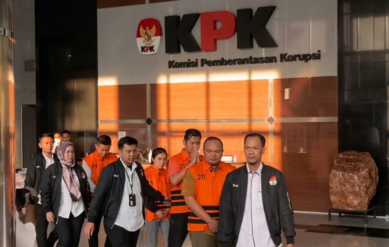 Bencana Buat Rakyat, Logam Mulia Buat Pejabat: Drama Anggaran Kebencanaan yang Nggak Ada Habisnya