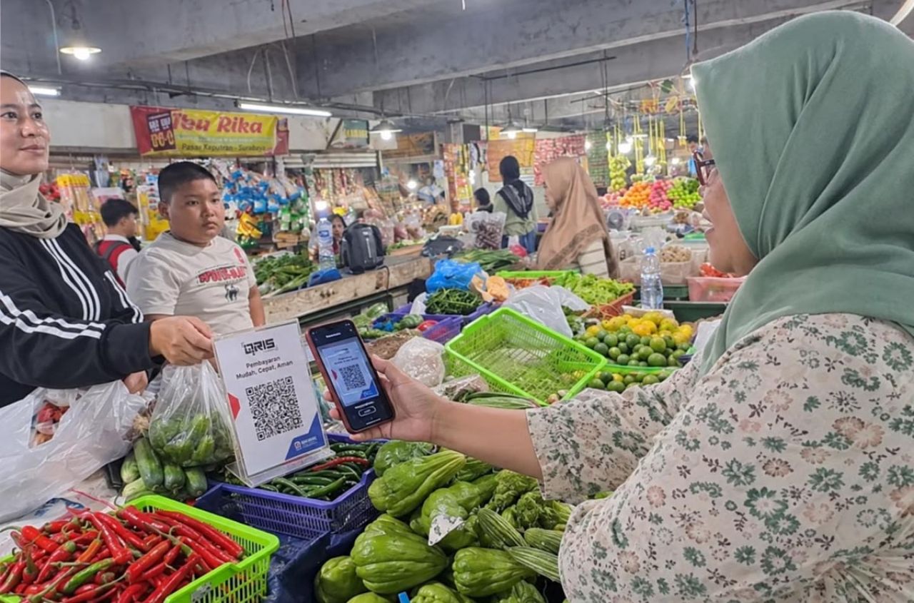 BRI Surabaya Hadirkan WiFi untuk Dukung Digitalisasi Pasar Keputran Surabaya