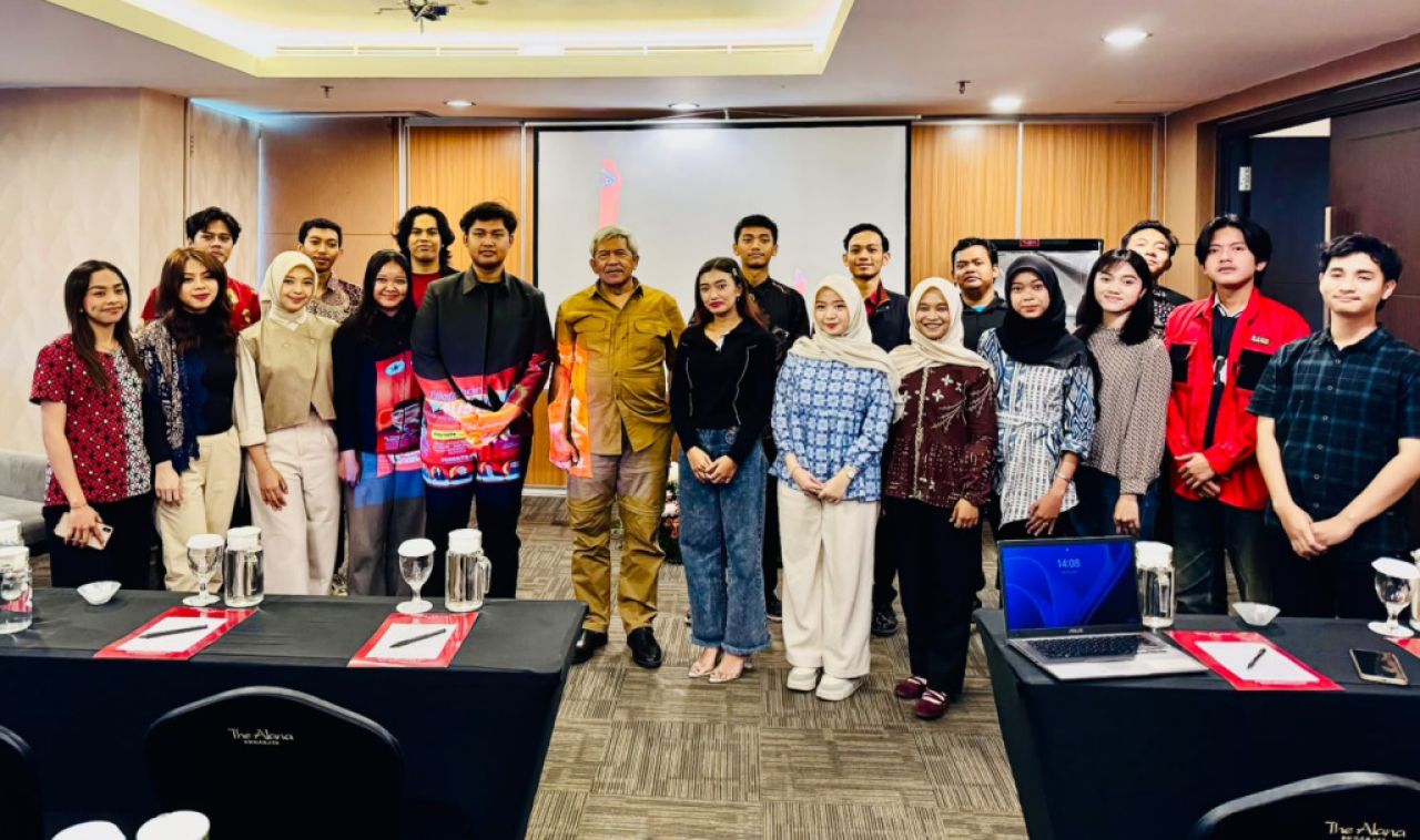 Jurnalis Muda Jangan Cuma Kejar Viral, Indonesia Butuh Berita yang Waras